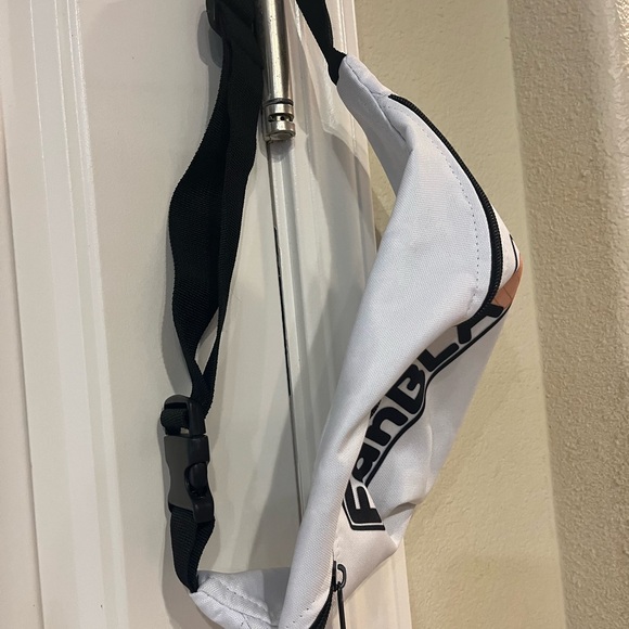 FanBLAM Fanny pack - Picture 2 of 3